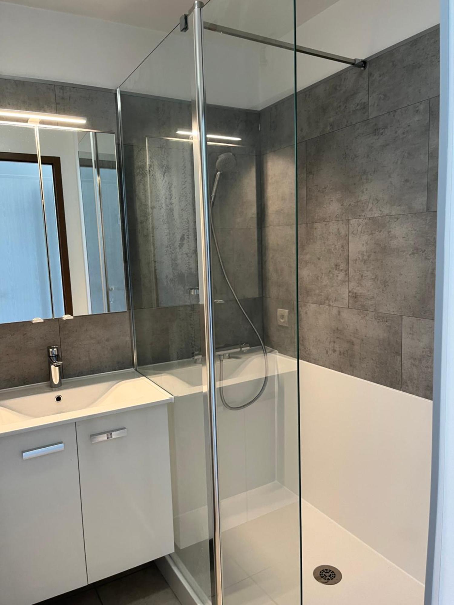 Le Parc Apartment